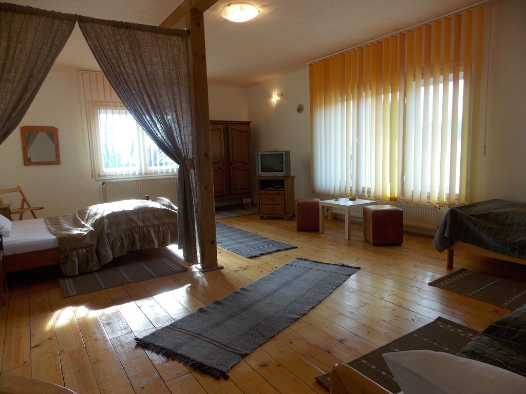 Casa Fortyogo Тыргу-Секуеск Номер фото