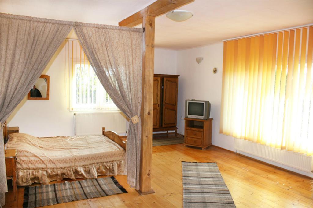 Casa Fortyogo Тыргу-Секуеск Номер фото